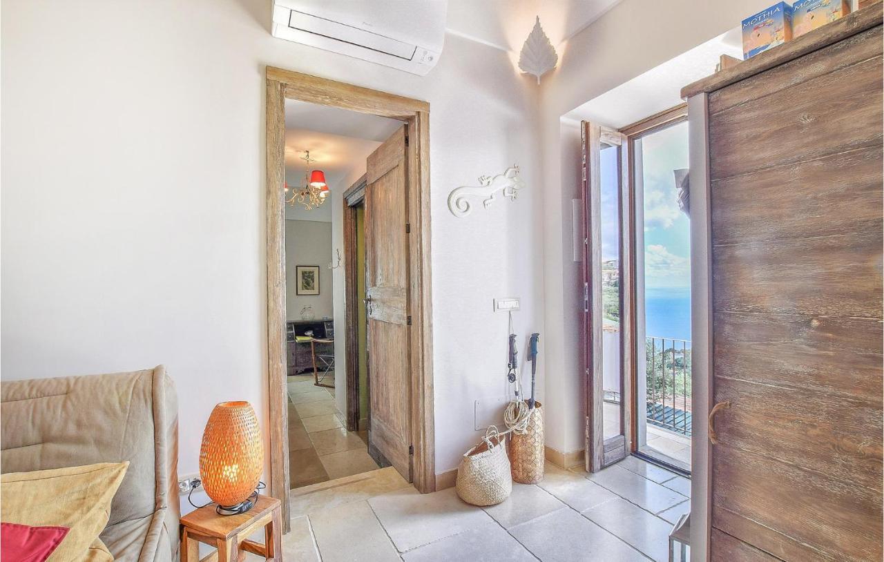 Cozy Apartment In Massa Lubrense Exterior photo